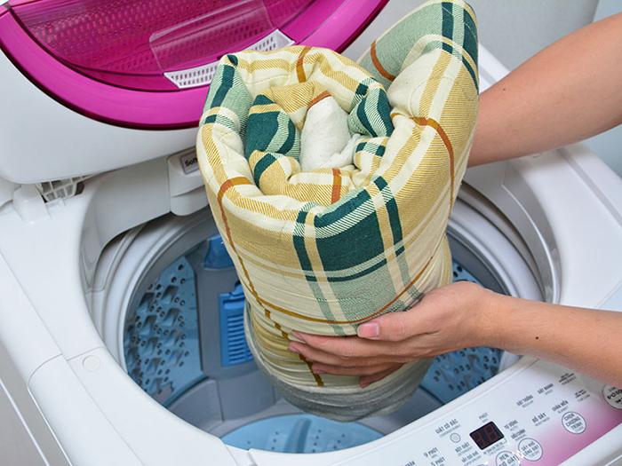 Cách giặt chăn màn bằng máy giặt