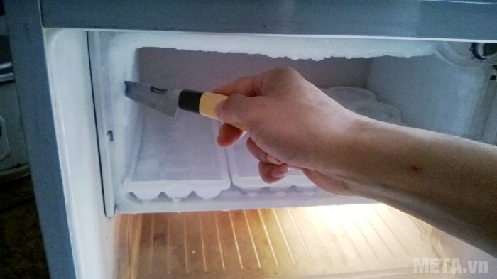 Sửa tủ lạnh Sanyo không xả đá